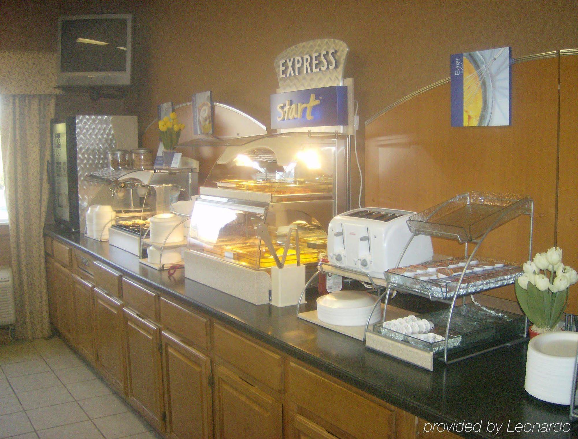 Holiday Inn Express Irwin Pa Tpk Exit 67 By Ihg Kültér fotó