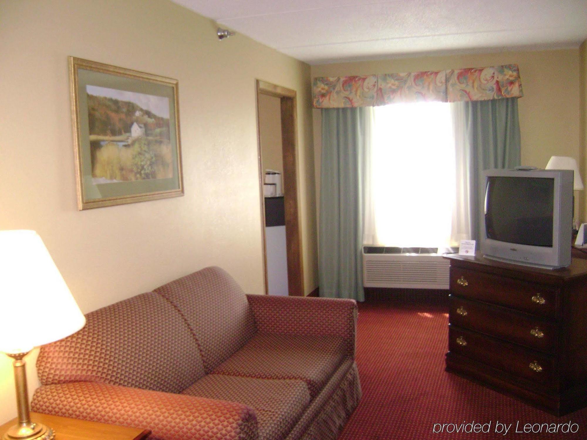 Holiday Inn Express Irwin Pa Tpk Exit 67 By Ihg Szoba fotó